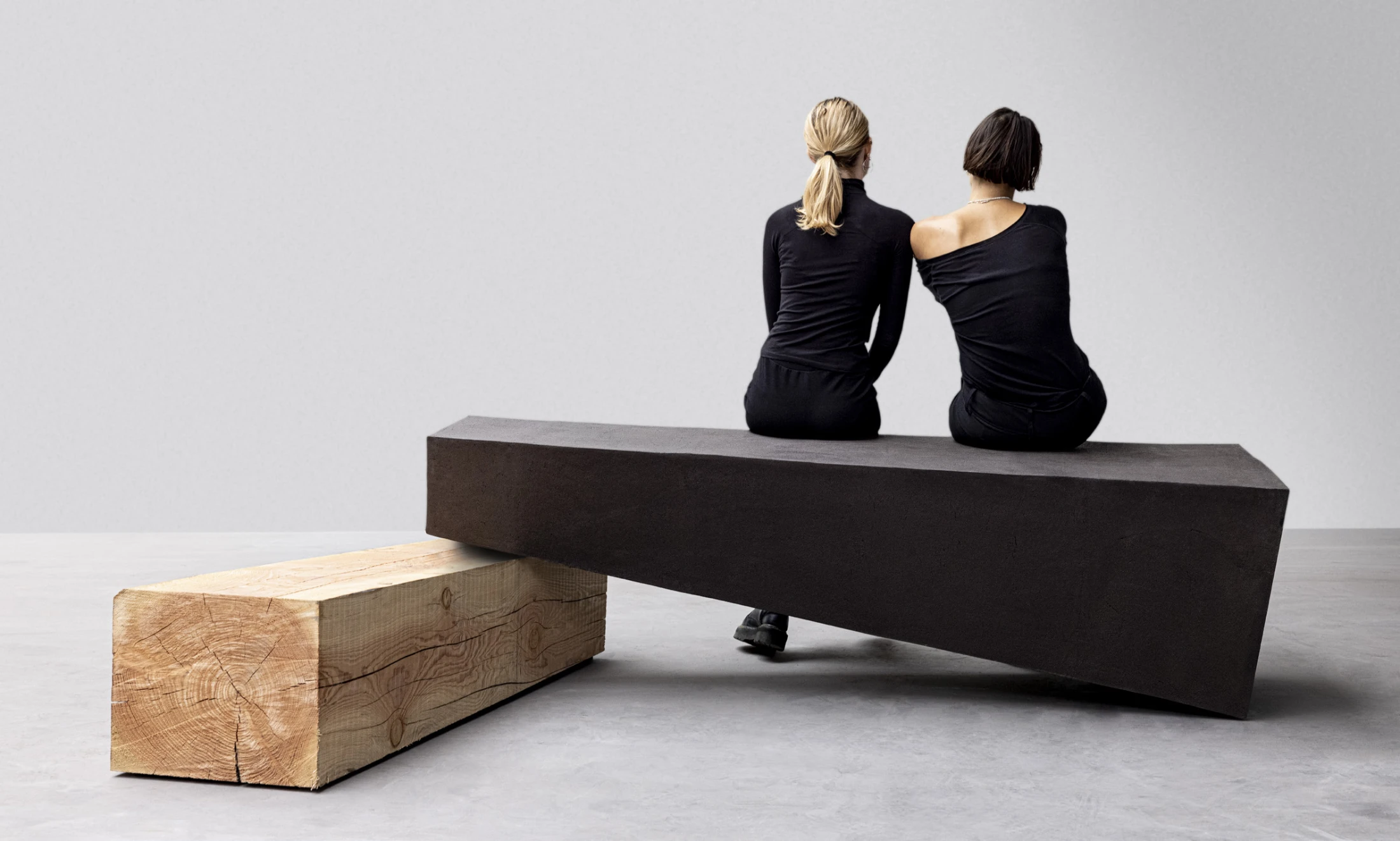 EMBRACE BENCH